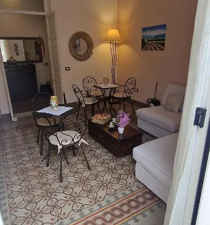 Guest house Eureka